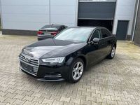 gebraucht Audi A4 Limousine Aut.*Sport-Line*LED*Navi*SportSitze