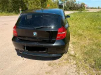 Gebraucht BMW 116 122 PS (89 kW) 2011 Schwarz Kleinwagen