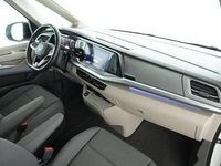 Second-hand VW Multivan Goal 150 CP (110 kW) 2024 Alb Monovolum