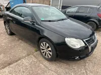 Gebraucht VW Eos 115 PS (84 kW) 2006 Schwarz Cabrio