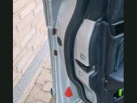 Gebraucht BMW 523 170 PS (125 kW) 2000 Silber Limousine