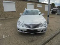 Gebraucht Mercedes E200 Elegance 184 PS (135 kW) 2009 Silber Limousine