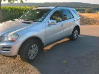 Gebraucht Mercedes ML350 258 PS (189 kW) 2011 Silber SUV