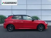 Gebraucht Skoda Fabia Style 80 PS (58 kW) 2022 Velvetrot premium metallic blackmagic perleffekt Kleinwagen