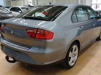 Gebraucht Seat Toledo Style 105 PS (77 kW) 2013 "platin" grau Kleinwagen