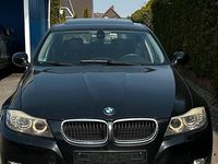 Gebraucht BMW 320 170 PS (125 kW) 2009 Schwarz Limousine