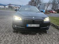 Gebraucht BMW 530 258 PS (189 kW) 2011 Blau Kombi