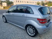 Gebraucht Mercedes B200 136 PS (100 kW) 2005 Silber Van / Kleinbus