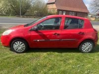 Second-hand Renault Clio IV Expression 75 CP (55 kW) 2012 Roșu Hatchback