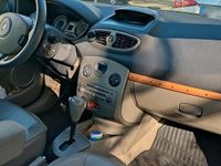 Gebraucht Renault Clio II 116 PS (85 kW) 2006 Gold Kleinwagen