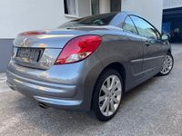 Gebraucht Peugeot 207 CC Platinum 120 PS (88 kW) 2010 Grau Cabrio