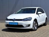 Gebraucht VW e-Golf Comfortline 100 kW (136 PS) 2020 Keine angabe weiß (pure white) Kleinwagen