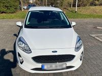 Gebraucht Ford Fiesta Cool & Connect 101 PS (74 kW) 2018 Weiß Kleinwagen