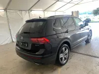 Gebraucht VW Tiguan Allspace 200 PS (147 kW) 2022 Deep black perleffekt SUV