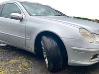 Gebraucht Mercedes C230 197 PS (144 kW) 2001 Silber Coupé