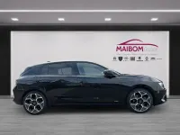 Gebraucht Opel Astra Ultimate 131 PS (96 kW) 2023 Diamant schwarz/karbon schwarz Kleinwagen