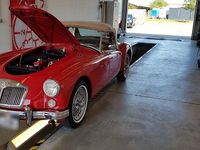 Second-hand MG MGA 80 CP (58 kW) 1961 Roșu Cabrio