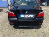 Second-hand BMW 523 190 CP (139 kW) 2008 Negru Berlinǎ