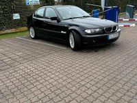Używany BMW 320 170 KM (125 kW) 2002 Czarny Sedan/Limuzyna