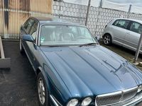 Second-hand Jaguar XJ 1996 Albastru Berlinǎ
