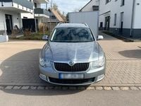 Gebraucht Skoda Superb 170 PS (125 kW) 2011 Grau Kombi