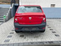 Gebraucht Dacia Logan 75 PS (55 kW) 2009 Rot Limousine