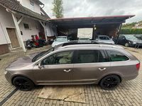 Gebraucht Skoda Superb 260 PS (191 kW) 2011 Violet Kombi