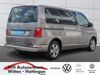 Gebraucht VW Multivan Comfortline 150 PS (110 kW) 2016 Mojave beige metallic Van / Kleinbus