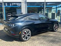 Gebraucht Ford Mustang Mach-E Premium 258 kW (351 PS) 2021 Schwarz SUV