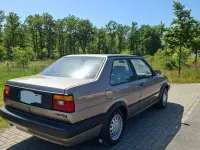 Gebraucht VW Jetta 69 PS (50 kW) 1989 Gelb Limousine