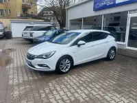 Gebraucht Opel Astra Innovation 136 PS (100 kW) 2019 Weiß Limousine