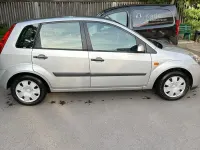 Gebraucht Ford Fiesta 80 PS (58 kW) 2007 Silber Kleinwagen