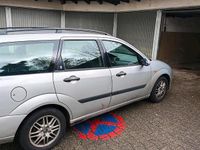 Gebraucht Ford Focus 118 PS (86 kW) 2001 Silber Kombi