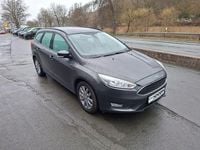 Gebraucht Ford Focus Trend 125 PS (91 kW) 2018 Grau Limousine