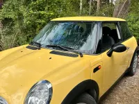 Używany Mini Cooper 90 KM (66 kW) 2003 Żółty Hatchback