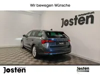 Gebraucht Skoda Octavia First Edition 150 PS (110 kW) 2020 Grau (quarzgrau metallic) Kombi
