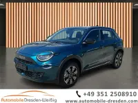 Gebraucht Fiat 600 Pop 136 PS (100 kW) 2025 Blau SUV