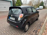 Gebraucht Chevrolet Spark 68 PS (50 kW) 2013 Schwarz Kleinwagen