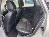 Second-hand Ford Focus 101 CP (74 kW) 2009 Argintiu Break