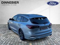 Gebraucht Ford Focus ST-Line X 155 PS (114 kW) 2024 Moondust silver met Kombi