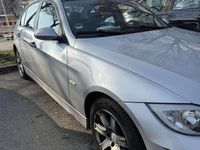 Gebraucht BMW 318 Basis 129 PS (94 kW) 2006 Grau Limousine