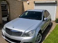 Gebraucht Mercedes C200 136 PS (100 kW) 2013 Silber Limousine