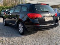 Gebraucht Opel Astra Selection 101 PS (74 kW) 2015 Schwarz Kombi