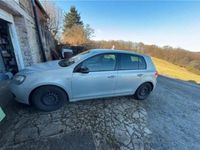 Gebraucht VW Golf VII Match 105 PS (77 kW) 2012 Silber Limousine