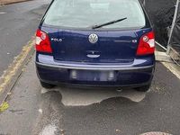 Gebraucht VW Polo 64 PS (47 kW) 2002 Blau Kleinwagen