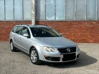 Usado VW Passat 105 HP (77 kW) 2006 Cinzento Carrinha