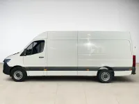 Gebraucht Mercedes Sprinter 170 PS (125 kW) 2025 Arktikweiß Van