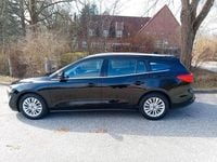 Używany Ford Focus Titanium 150 KM (110 kW) 2021 Czarny Kombi