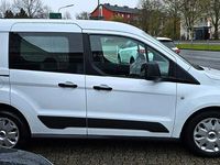 Używany Ford Transit Connect Trend 101 KM (74 kW) 2018 Biały Minivan