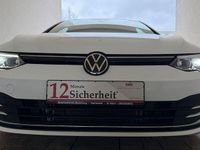 Gebraucht VW Golf VIII Active 131 PS (96 kW) 2022 Weiß Limousine